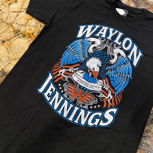 Waylon Jennings Tee - Picture 2 of 5